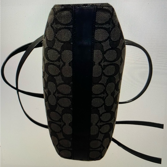 Coach Prairie Signature Satchel Canvas - Picture 4 of 16